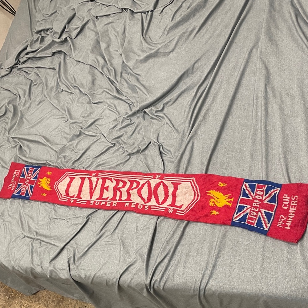 VTG 1992 LIVERPOOL “SUPER REDS” SCARF